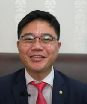 Advocating for Human Rights Across the Korean Border