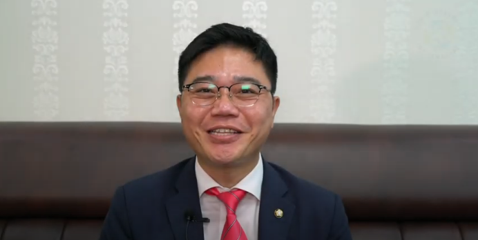 Advocating for Human Rights Across the Korean Border